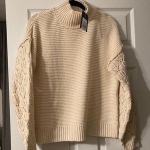 Universal Thread Winter White Sweater L